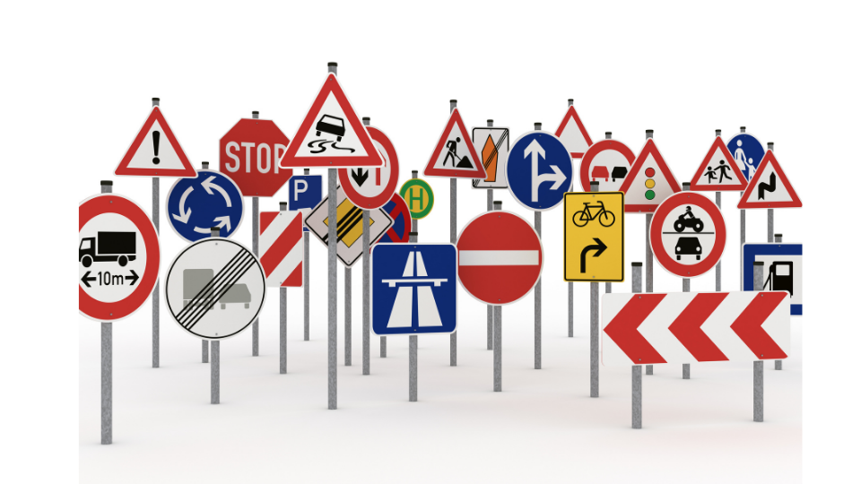 Akıllı Trafik Sistemleri ve Modern Trafik Levhaları